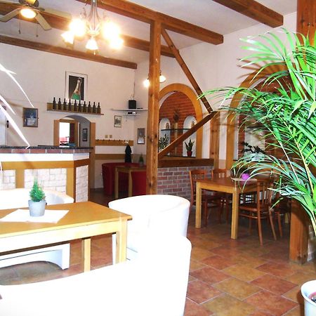 Toris Inn Trinec Exteriér fotografie