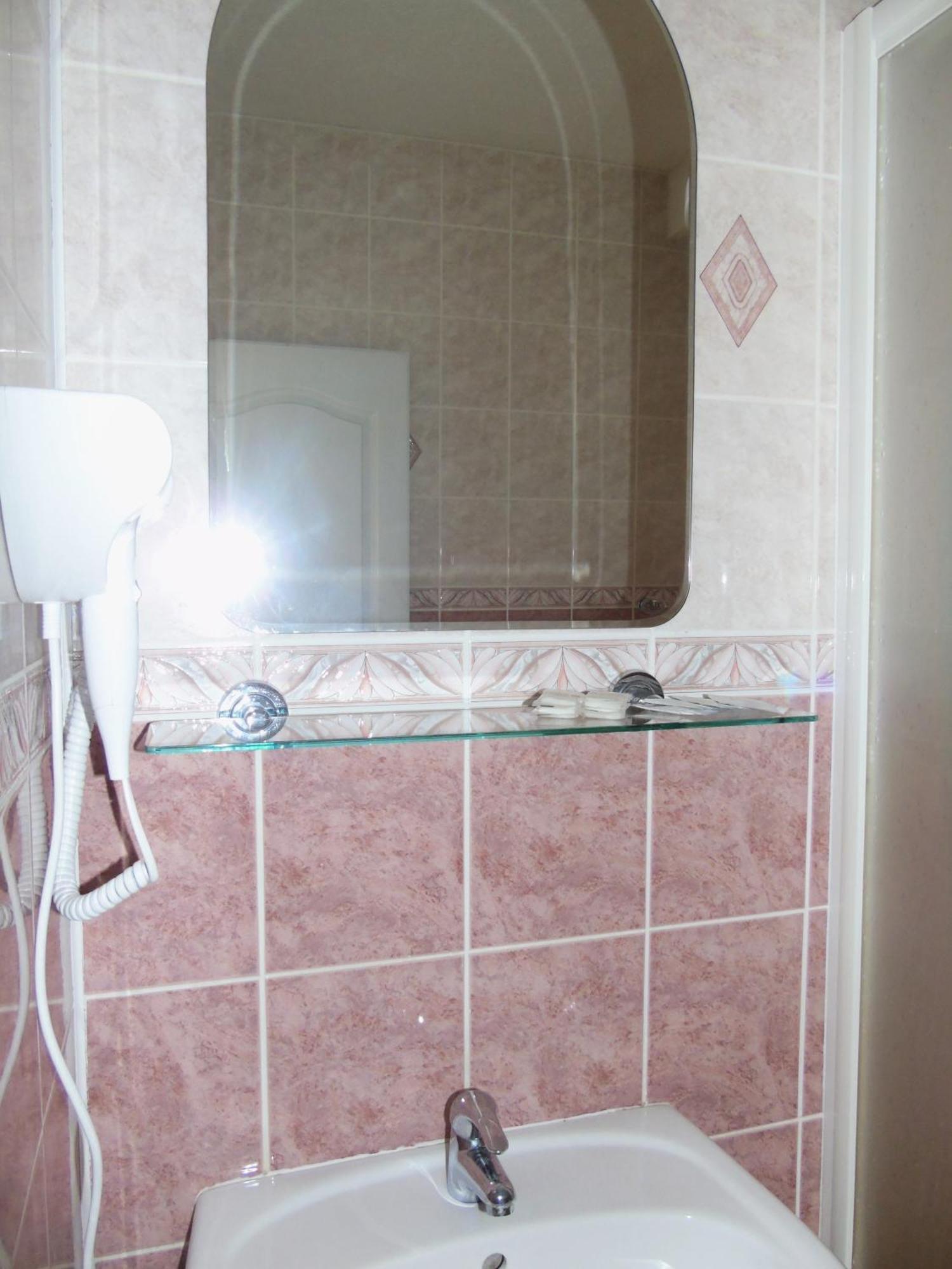 Toris Inn Trinec Exteriér fotografie