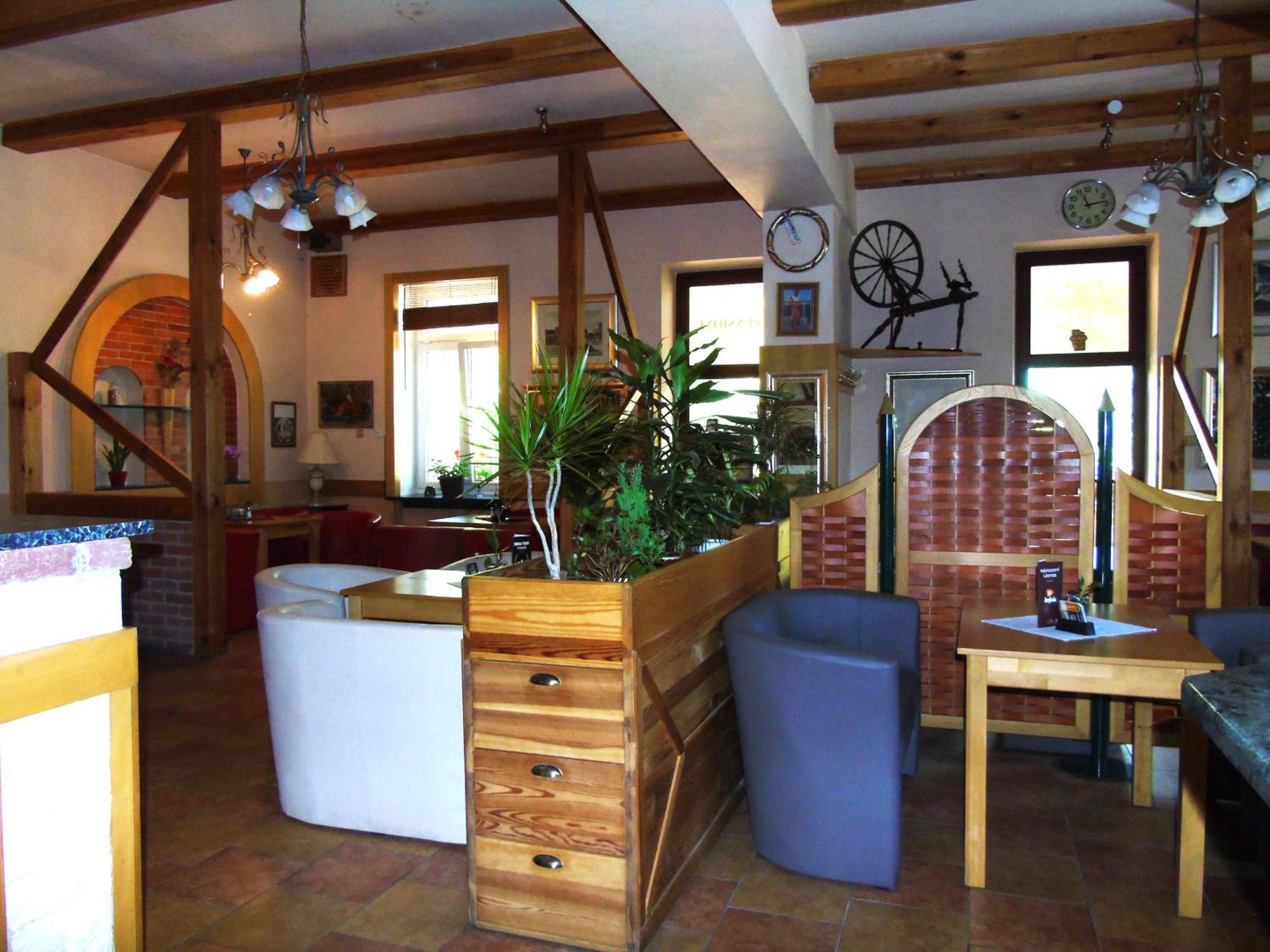 Toris Inn Trinec Exteriér fotografie